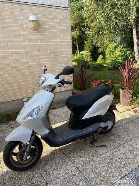 Piaggio Fly Cm Piikki Scooter Nettimoto