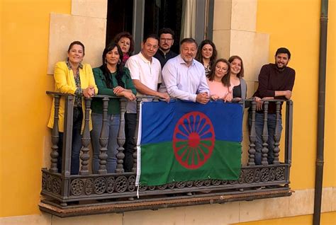 Cuenca se suma a la conmemoración del Día Internacional del Pueblo