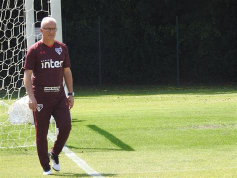 Dorival Júnior faz novos testes na escalação do São Paulo são paulo ge