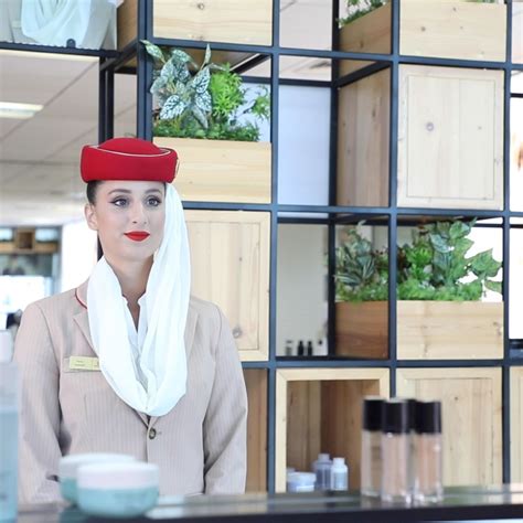 How To Do Make Up Like Emirates Cabin Crew