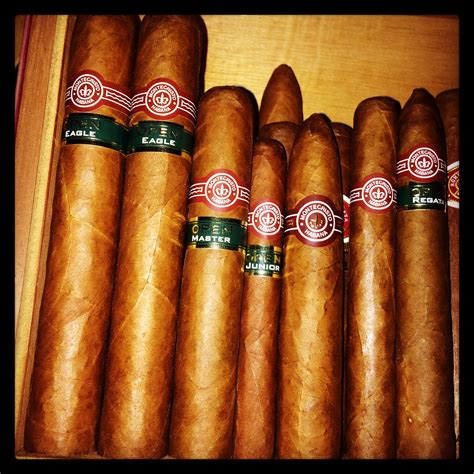 Montecristo Cigar Lovers Cigars Convenience Store Products