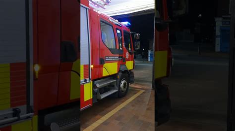 North Wales Fire And Rescue Service Flint Retained NW41P1 YouTube