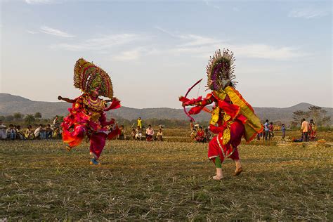 Folk Dances of West Bengal - Immaculate Expressions of Bengali Culture