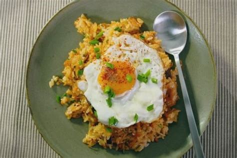 Kimchi fried rice recipe