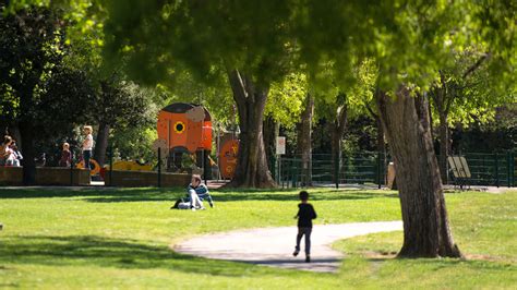 Coins De Nature En Ville Avec Jeux Pour Enfants • Aix En Provence