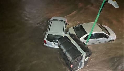 Fuertes Lluvias En La Plata Hubo Problemas En Distintos Barrios Y