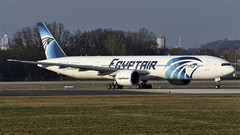 Egyptair B777 300er Berlin Aviation Spotting