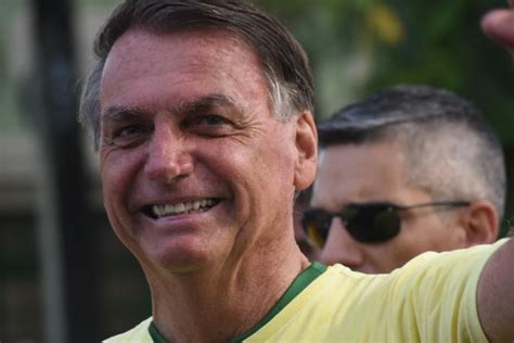 Mpf N O V Crime De Racismo Em Fala De Jair Bolsonaro A Apoiador Negro