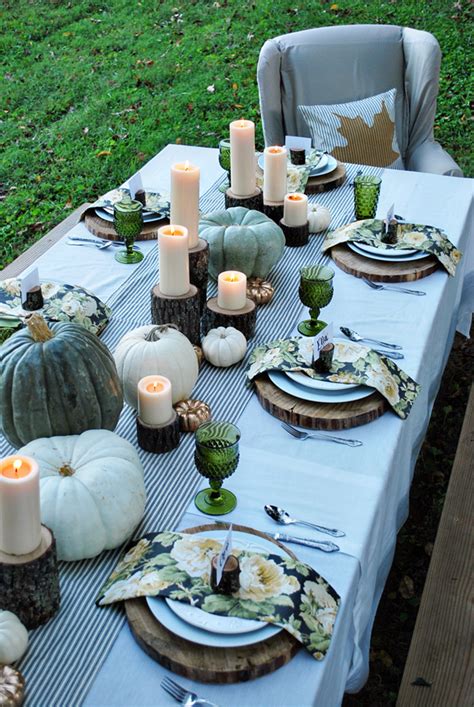 55 Beautiful Thanksgiving Table Decor Ideas - DigsDigs