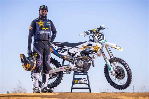 SMX 2025 Solamente Due Piloti Per Il Team Rockstar Energy Husqvarna