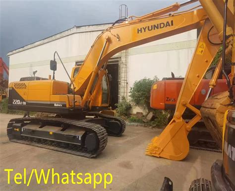 Used Korea Hyundai Excavator 220lc 9s 22 Ton Crawler Excavator Hyundai