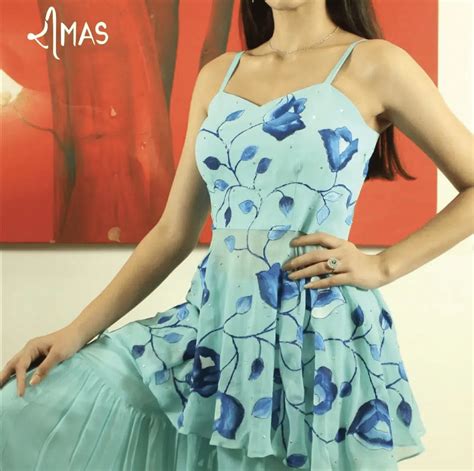 20 Best Baby Blue Dresses & Tips on How to Style Them – Outfit Trends