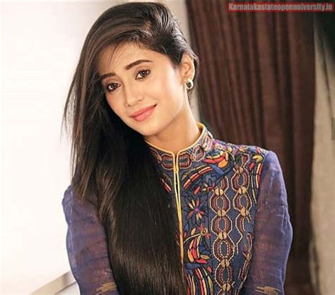 Shivangi Joshi Biography 2024 Career Net Worth News Education And