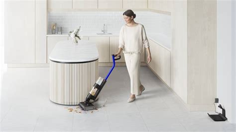 I Tried The New Dyson Washg And Its Self Cleaning Is Disgustingly