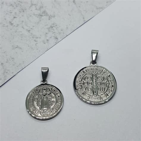 Dije Medalla San Benito Acero Quir Rgico Mica Accesorios