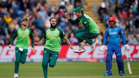 World Cup 2019 Imran Tahir Stars As South Africa Get First Win Beat