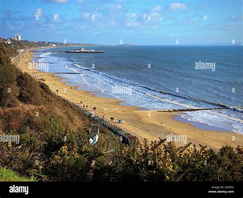 Poole Bay Hi Res Stock Photography And Images Alamy