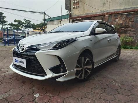 Olxmobbi Toyota Yaris S Gr Sport Bensin Mt Putih Mobil