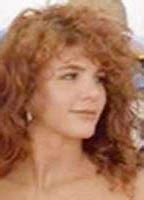 Голая Шелли Мишель в Bikini Summer