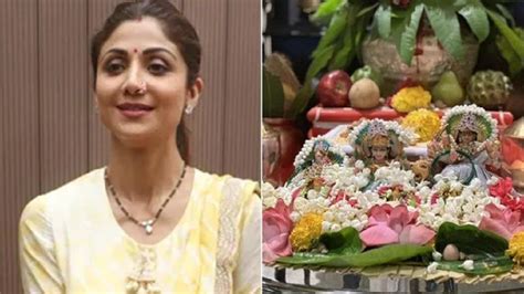 Shilpa Shetty Shared Her Navratri Post Doing Aarti On Her Instagram