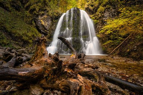 Der Josefstaler Wasserfall Im Herbst Bild Kaufen 71351289 Image