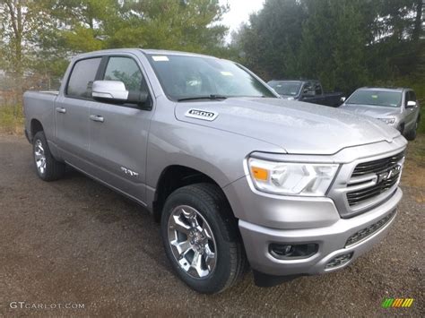 Billett Silver Metallic 2019 Ram 1500 Big Horn Crew Cab 4x4 Exterior Photo 130100819