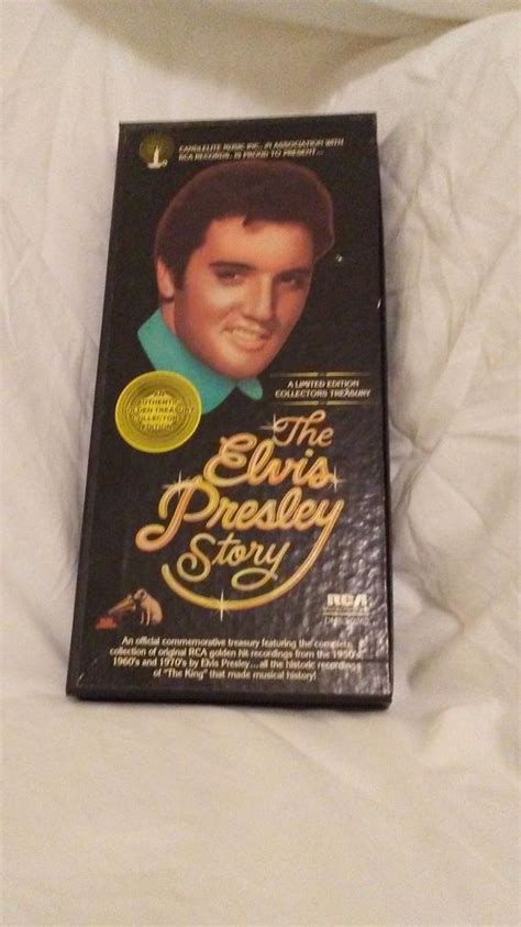 Elvis Presley The Elvis Presley Story 8 Track Cassettes Set