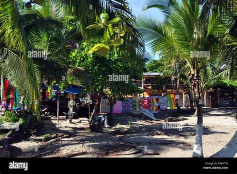 Caribbean market hi-res stock photography and images - Alamy