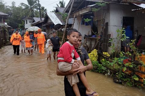 Military Local Officials Rescue Evacuate Residents In Flood Stricken