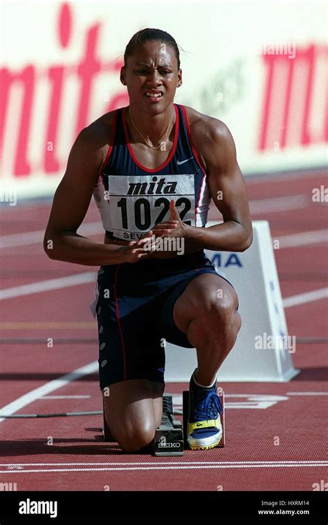 Marion Jones 200 Metres 24 August 1999 Stock Photo Alamy