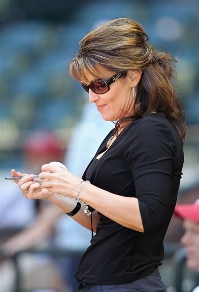 Sarah Palin And Boob Gate Vogue It
