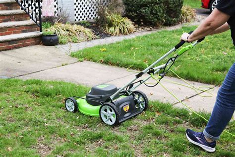 Electric Start Self Propelled Walk Behind Lawn Mowers On Sale