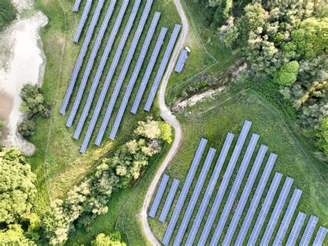 A Large Scale Solar Farm Set In A Countryside Environment Stock Image