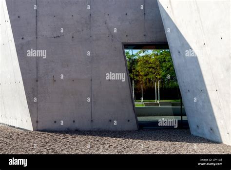 Fire Station By Architect Zaha Hadid Vitra Design Museum Weil Am