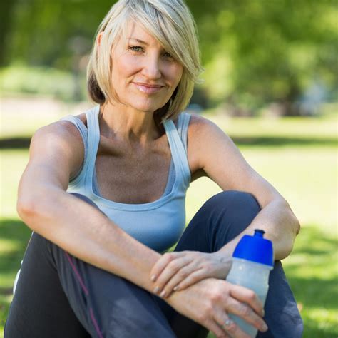 This 7-Second Morning Habit Helped Me Feel Like Myself Again at 63