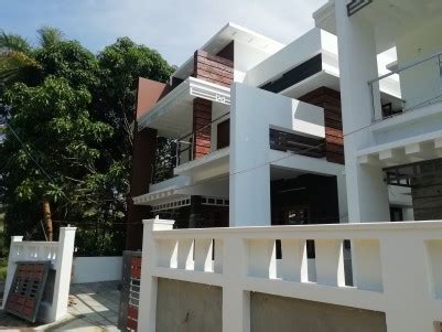 2200 Sq Ft 4 BHK In 4 5 Cents Of Land For Sale At Thrikkakara