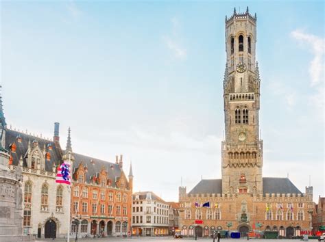 Bruges Walking Tour - Riviera Bar Crawl Tours | French Riviera