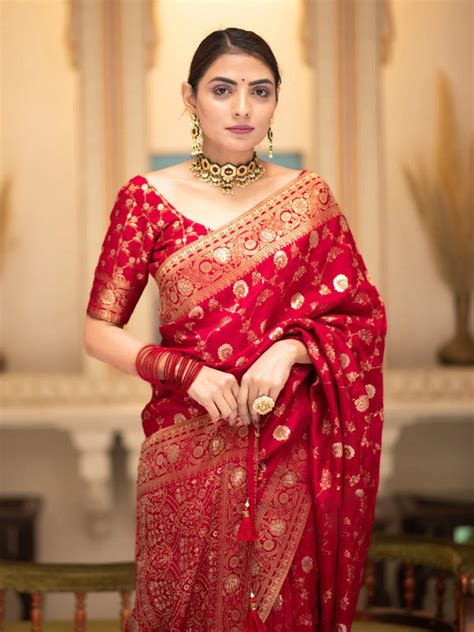 Desiring Red Soft Silk Saree With Engrossing Blouse Piece Lajreedesigner