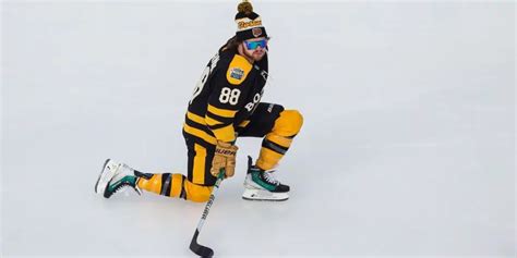 Can David Pastrnak Reach the 60-Goal Mark Again? – Black N' Gold Hockey