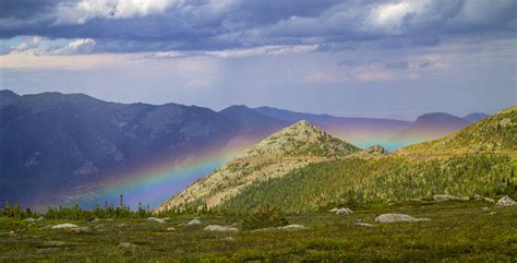 Valley Rainbow | Focal World