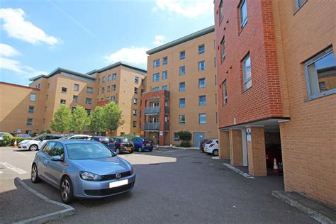 Danestrete Stevenage Sg1 1yj 2 Bed Retirement Property £240000