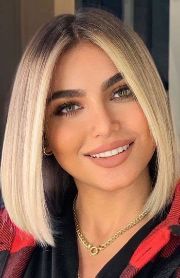 Sleek And Chic Bob Hairstyles Honey Blonde With Shadow Roots