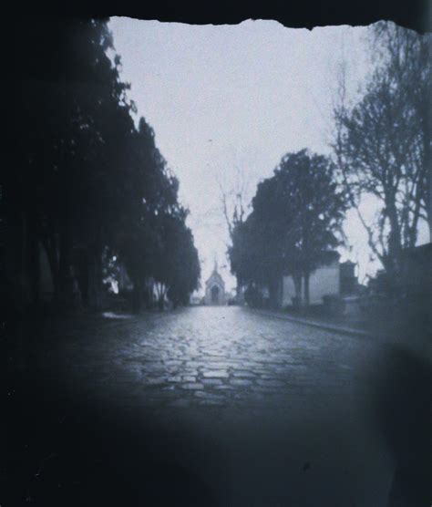 Photographie Au Sténopé Au Père Lachaise A Paris Rphotographie