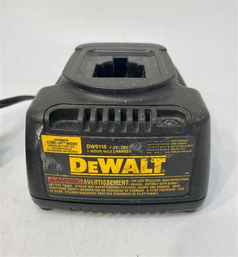 DeWalt 18v Cordless Drill Kit | EstateSales.org