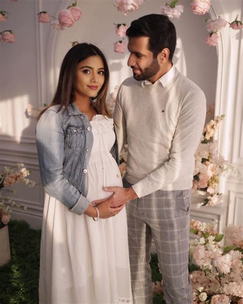 Zaid Ali And Yumnah Are Now Parents To A Baby Boy Pictures Lens