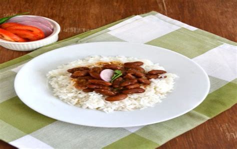 Rajma-Chawal with Pyaz and Curd - Rs 200 , book now at Hudson Ln, GTB ...