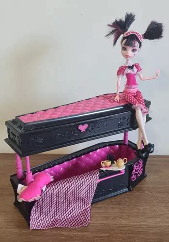 Boneca Monster High Draculaura Dead Tired Caixão MercadoLivre