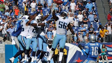 Titus Young Makes Improbable Tipped Ball Hail Mary Grab