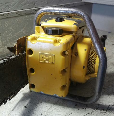 Vintage Collectible Mcculloch 250 Chainsaw With 26 Bar Ebay