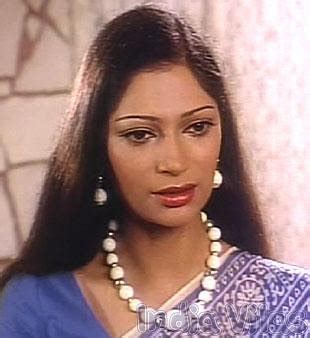 Malayalam Hot Actress Pics Photos Wallpapers Hot Scene Simi Garewal Hot Sexy Photos